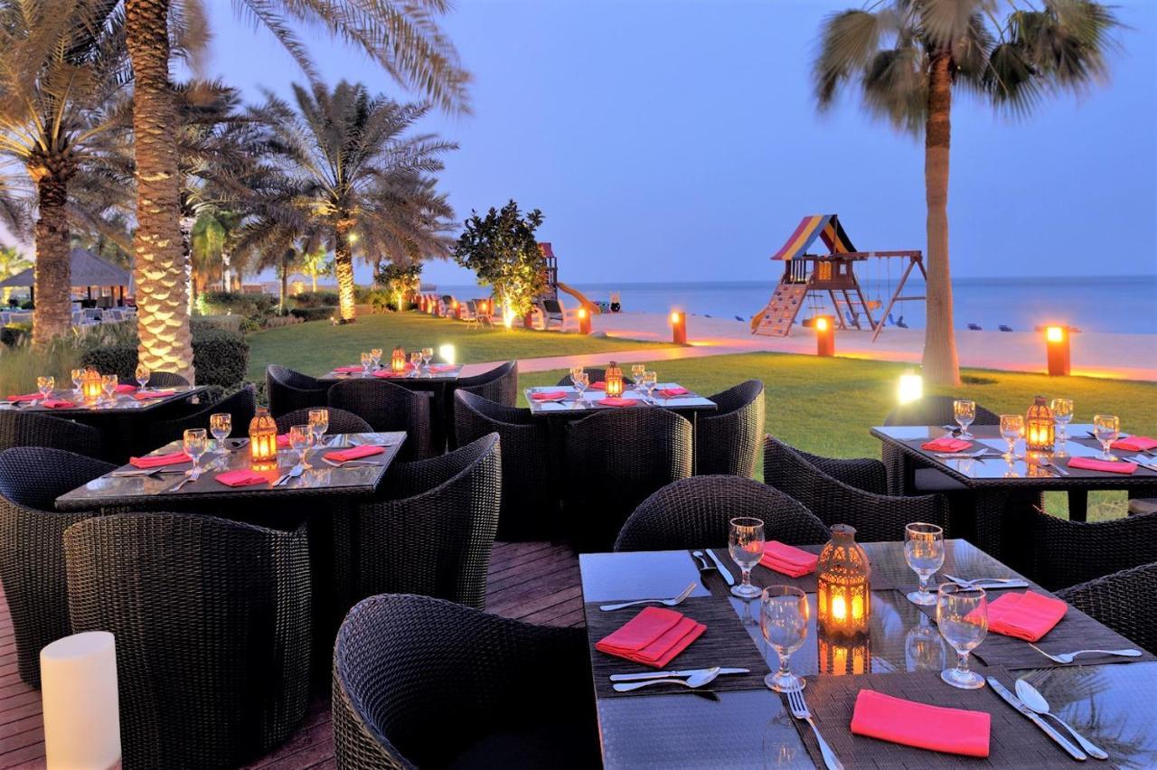 Mövenpick Hotel&Resort Al Bida'a Kuwait Salmiya Exterior foto The Beach at The Oberoi, Mumbai